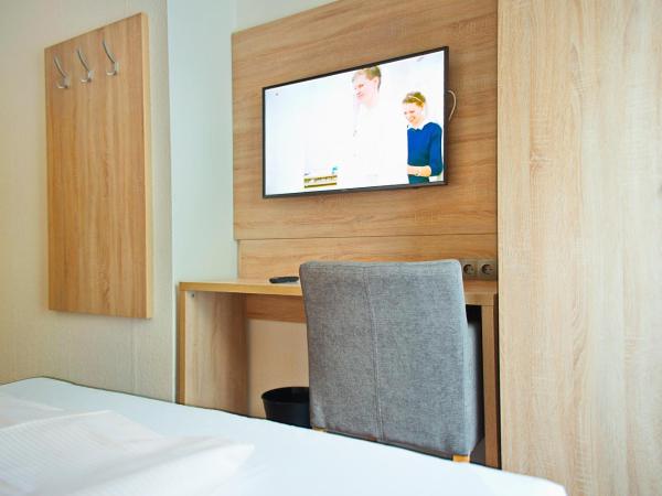 BlnCty Hotel : photo 6 de la chambre grande chambre simple