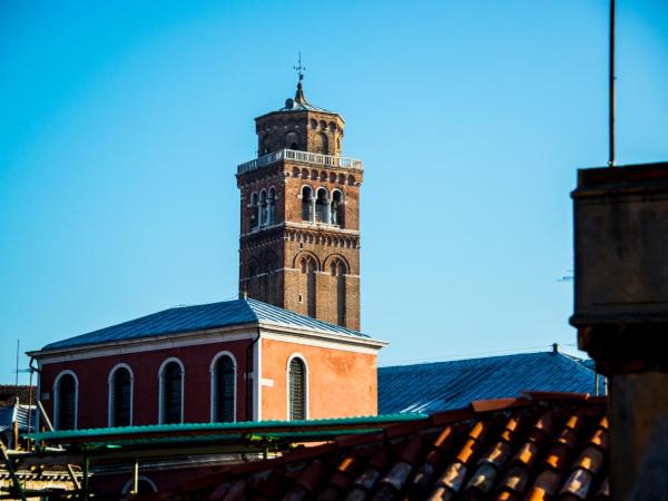 Albergo Casa Peron : photo 1 de la chambre chambre simple avec salle de bains commune