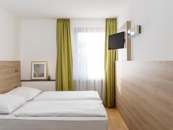 Hotel Amba : photo 4 de la chambre chambre double ou lits jumeaux Économique