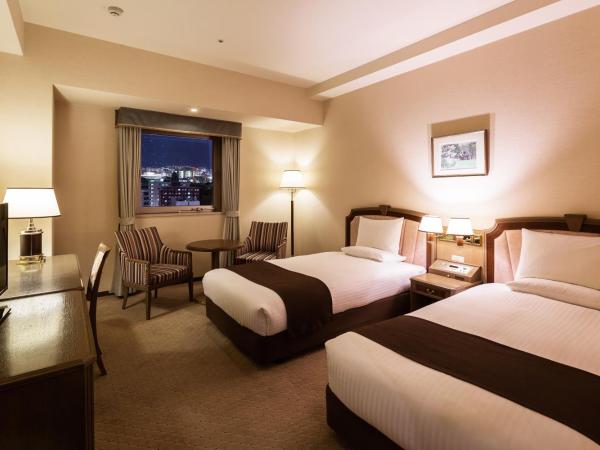 HOTEL MYSTAYS Sapporo Aspen : photo 2 de la chambre chambre triple supérieure - non-fumeurs