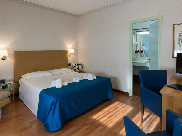 Hotel Lombardia : photo 4 de la chambre chambre triple