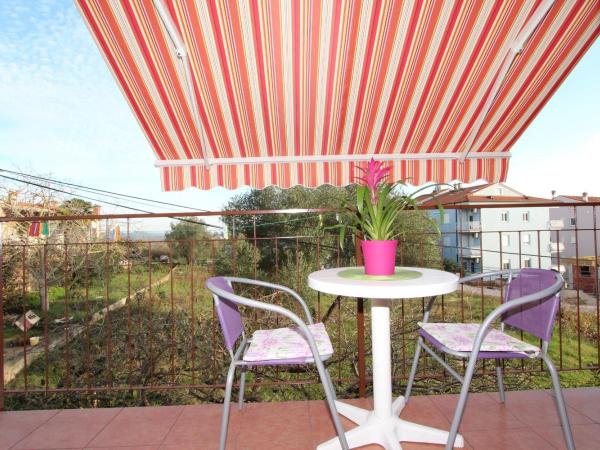 Rooms and Apartment Sanja : photo 1 de la chambre chambre double avec salle de bains commune