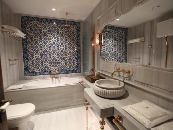 AJWA Sultanahmet - Preferred Hotels LVX Collection : photo 7 de la chambre chambre double deluxe - vue sur mer