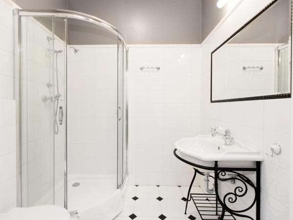 Hotel Willa Flora : photo 6 de la chambre chambre simple standard