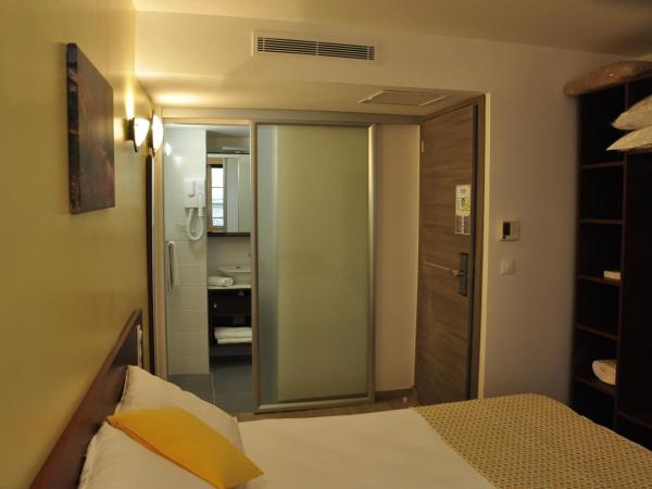 Massilia hôtel : photo 3 de la chambre grande chambre double 