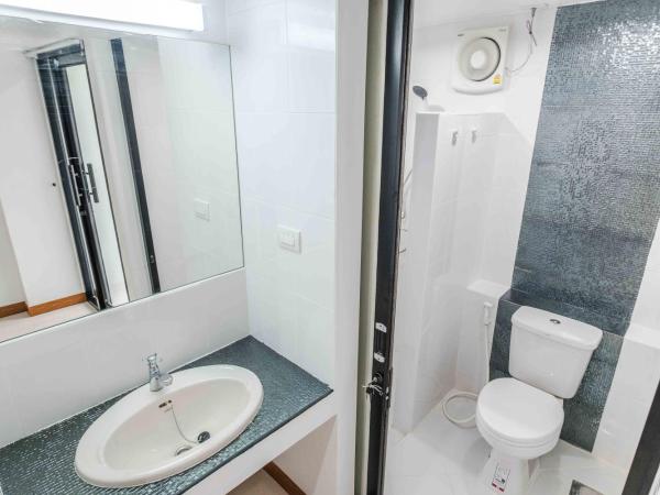 Don Muang Hotel : photo 6 de la chambre delight king or twin bed