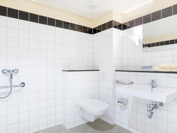 Hotel Am Weberplatz : photo 9 de la chambre chambre double avec douche