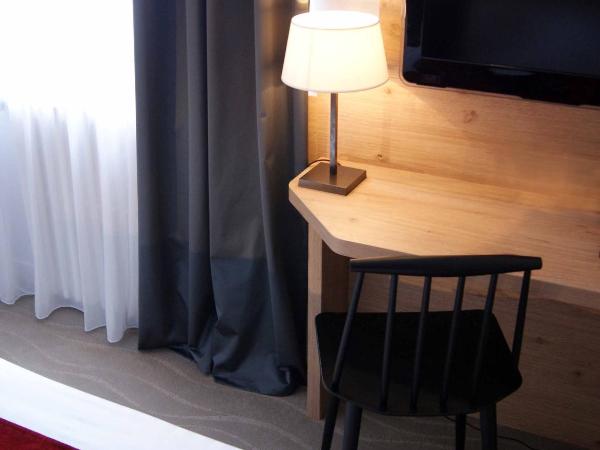 Kyriad Vannes Centre Ville : photo 4 de la chambre chambre double supérieure