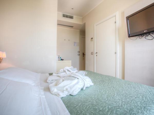 Ferretti Beach Hotel : photo 7 de la chambre chambre double ou lits jumeaux avec accès spa