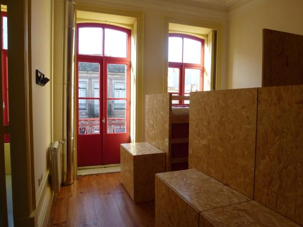 Canvas Atelier Hostel : photo 9 de la chambre lit dans dortoir mixte de 8 lits