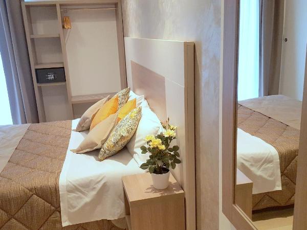 Hotel Luxor Florence : photo 7 de la chambre studio avec balcon 