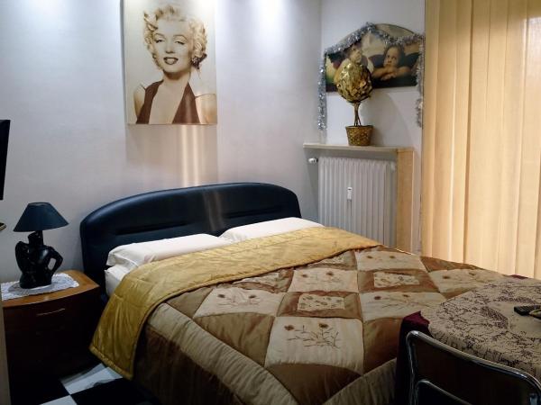 Alaska Rooms : photo 1 de la chambre chambre double avec salle de bains privative