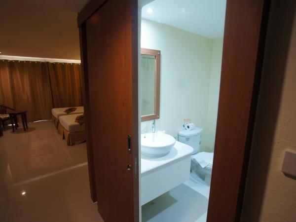 Khaolak Sunset Resort - Adults Only - SHA Extra Plus : photo 5 de la chambre chambre double ou lits jumeaux classique