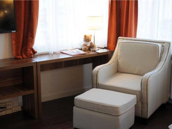 Falken am Rotsee : photo 3 de la chambre chambre double