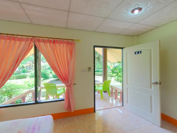 Rim Khao Resort : photo 3 de la chambre bungalow familial