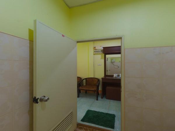 Rim Khao Resort : photo 10 de la chambre bungalow avec climatisation