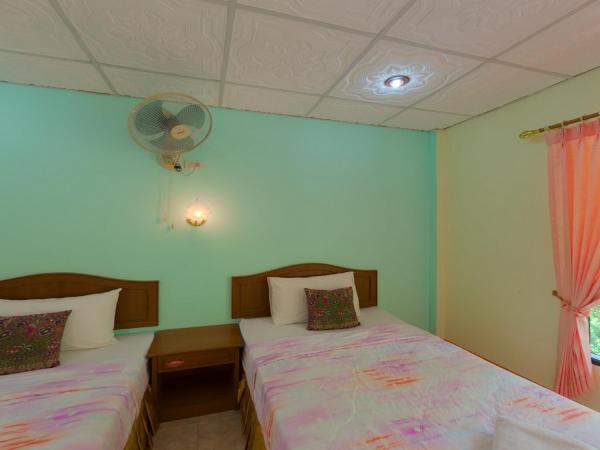 Rim Khao Resort : photo 6 de la chambre bungalow avec ventilateur