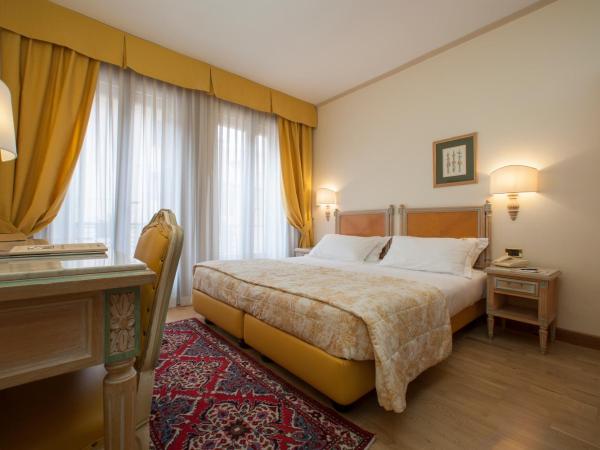 Majestic Toscanelli (centro storico) : photo 2 de la chambre chambre double ou lits jumeaux standard