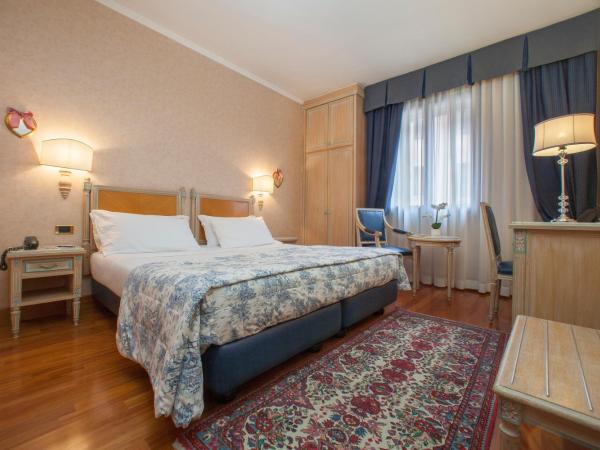 Majestic Toscanelli (centro storico) : photo 4 de la chambre chambre double ou lits jumeaux standard