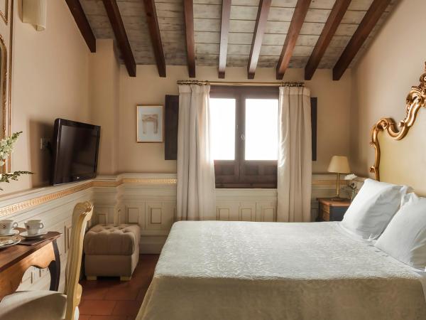 Hotel Casa 1800 Granada : photo 1 de la chambre chambre supérieure