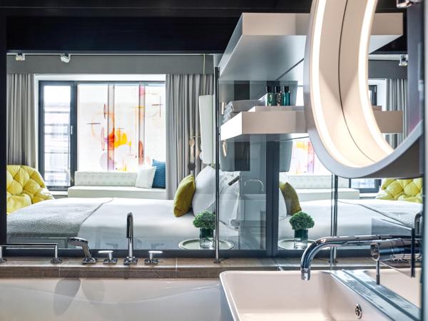 Sofitel Munich Bayerpost : photo 1 de la chambre chambre lits jumeaux ou king de luxe 