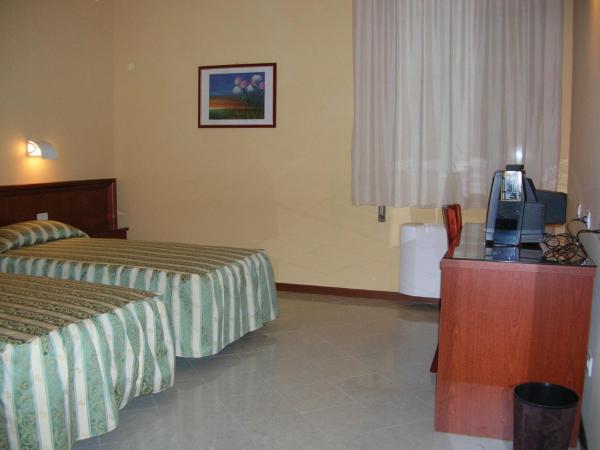 Hotel Industria : photo 3 de la chambre chambre double