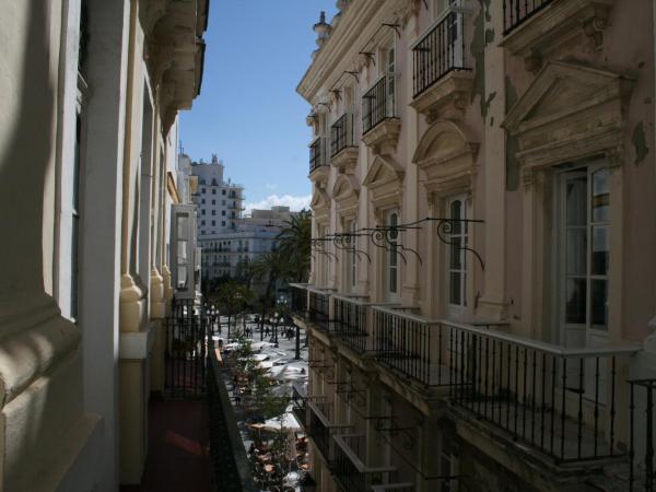 Hospederia Marqués : photo 8 de la chambre chambre triple avec salle de bains privative
