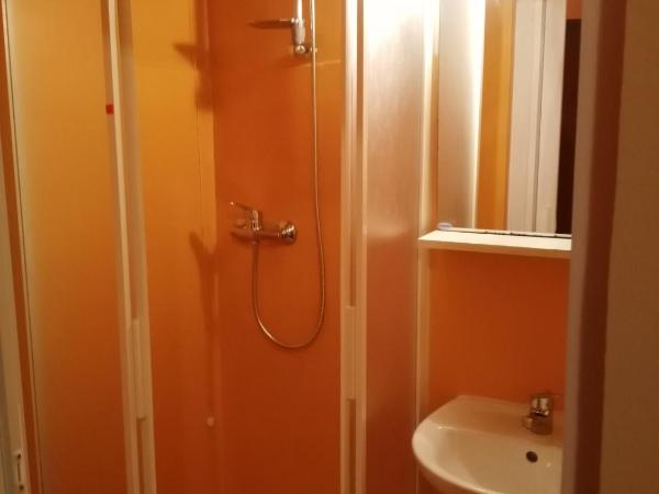 Hotel Simon : photo 7 de la chambre chambre triple