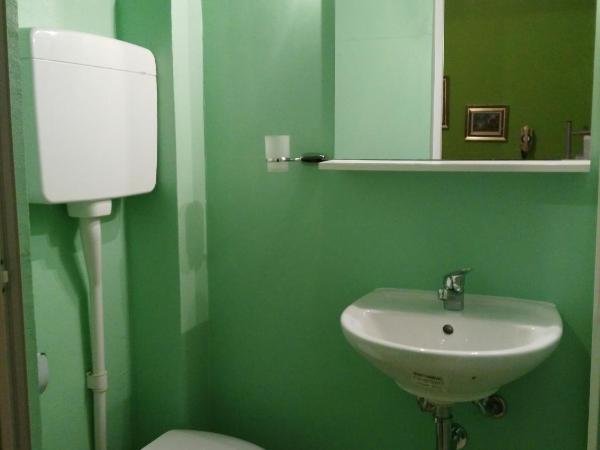 Hotel Simon : photo 6 de la chambre chambre triple