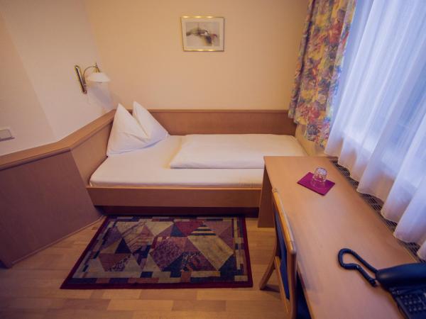 Gasthof Bokan : photo 4 de la chambre chambre simple avec parking