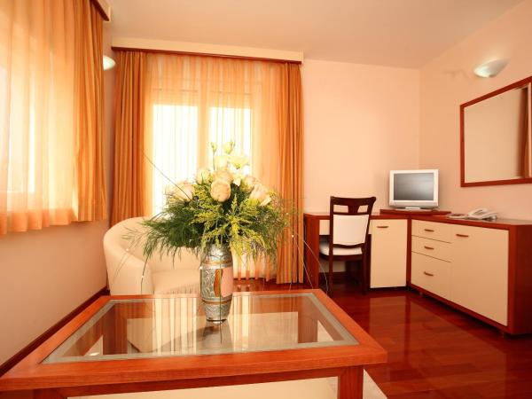 Hotel Trogir Palace : photo 3 de la chambre appartement supérieur