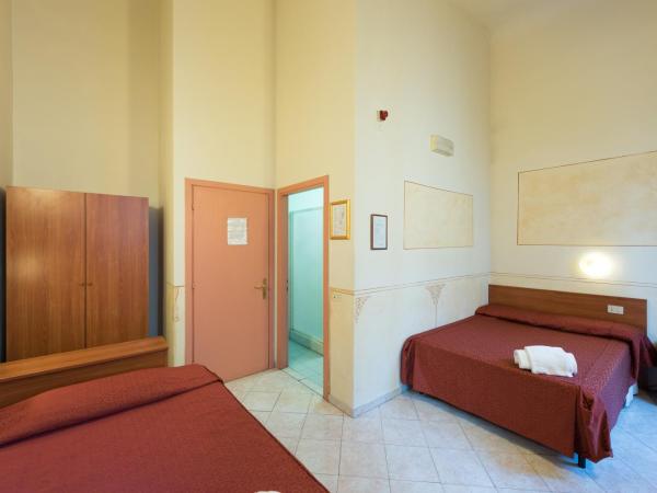 Hotel Palazzuolo : photo 3 de la chambre chambre triple