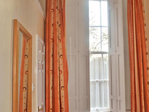 Morehampton Townhouse : photo 10 de la chambre chambre lits jumeaux