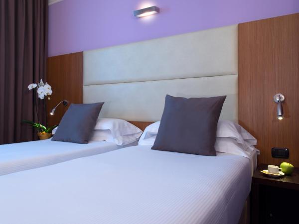 CDH Hotel Bologna : photo 3 de la chambre chambre lits jumeaux