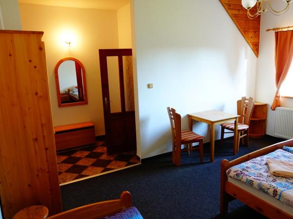 Penzion U Studánky : photo 3 de la chambre chambre triple (3 adultes)