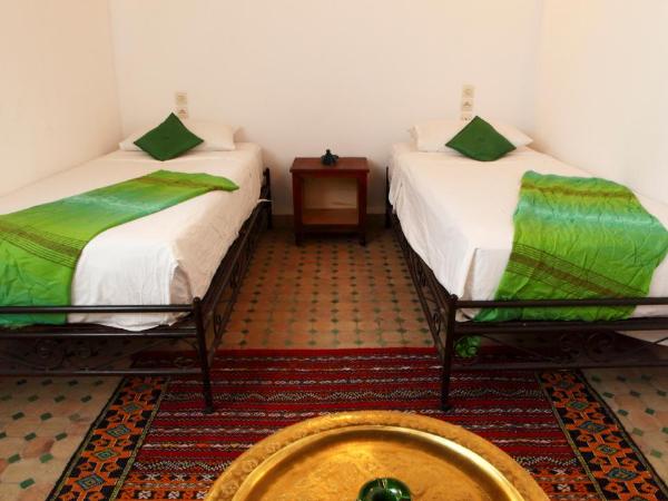 Riad Jamaï : photo 9 de la chambre chambre lits jumeaux menthe