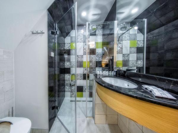 Gold Hotel : photo 7 de la chambre chambre familiale premium