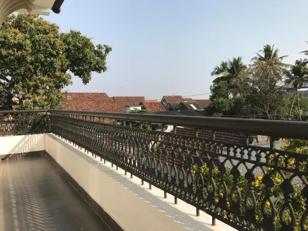 Daffodils Spice Court : photo 6 de la chambre chambre double avec balcon (2 adultes + 1 enfant)