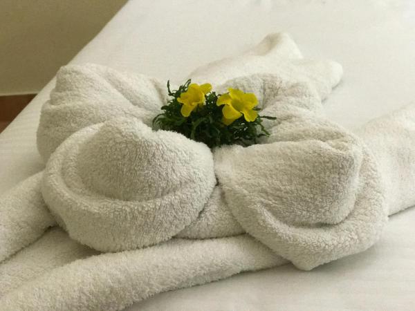 Daffodils Spice Court : photo 3 de la chambre chambre double