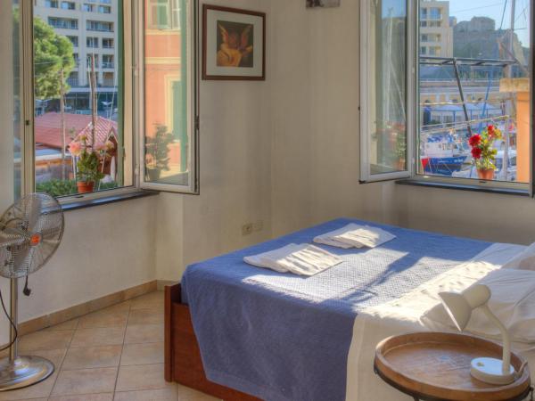 Club Nautico Savona : photo 6 de la chambre studio