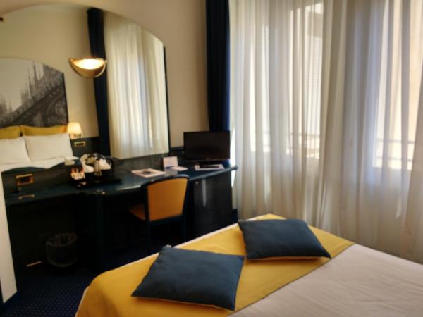 iH Hotels Milano Ambasciatori : photo 4 de la chambre chambre double supérieure