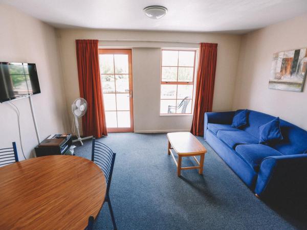 Addington Stadium Motel : photo 3 de la chambre suite 2 chambres