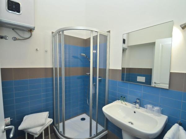 Torino 1854 Affittacamere : photo 7 de la chambre chambre double ou lits jumeaux standard