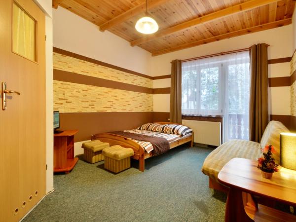 Zimorodek poczuj z nami magię Karpacza : photo 10 de la chambre chambre familiale avec balcon