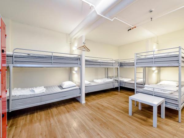 City Hostel : photo 4 de la chambre lit dans dortoir mixte de 12 lits