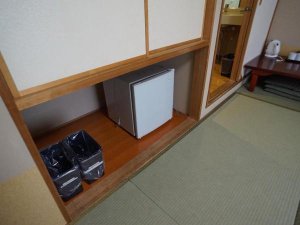 Annex Katsutaro Ryokan : photo 4 de la chambre chambre lits jumeaux deluxe de style japonais