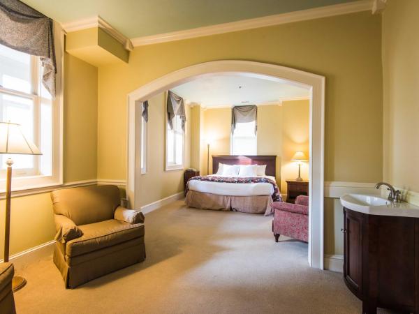 Fort Harrison State Park Inn : photo 1 de la chambre suite deluxe avec lit king-size