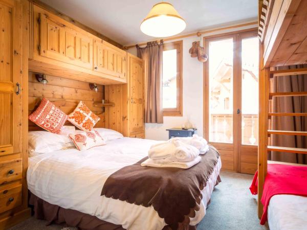 Hôtel et Chalet Au Coin Du Feu Chilly Powder : photo 3 de la chambre chambre familiale (2 adultes et 2 enfants)