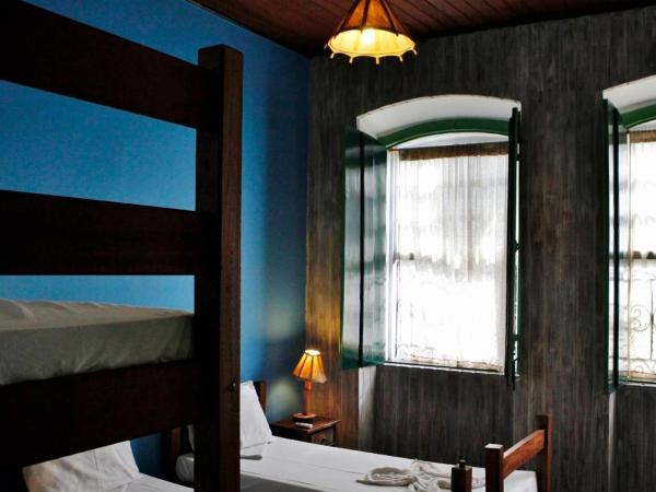 Hostel Galeria 13 : photo 2 de la chambre lit dans dortoir mixte de 10 lits
