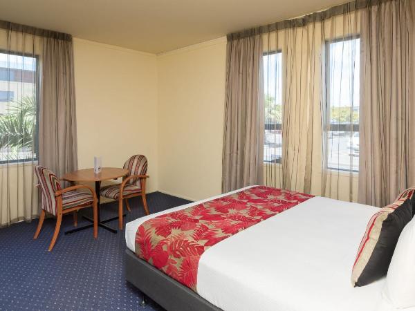 Heartland Hotel Auckland Airport : photo 6 de la chambre chambre lit king-size standard